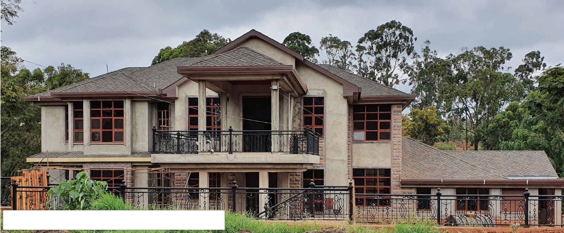 Contemporary luxury residence designed by Octa Architects in Kenya
